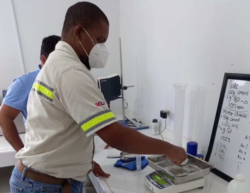 Cementos Progreso Belice fue capacitado por técnicos del CID cumpliendo con el programa de profesionalismo de cempro latam